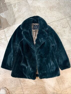 Jessica Simpson Green Faux-Fur Teddy Jacket with Leopard Lining